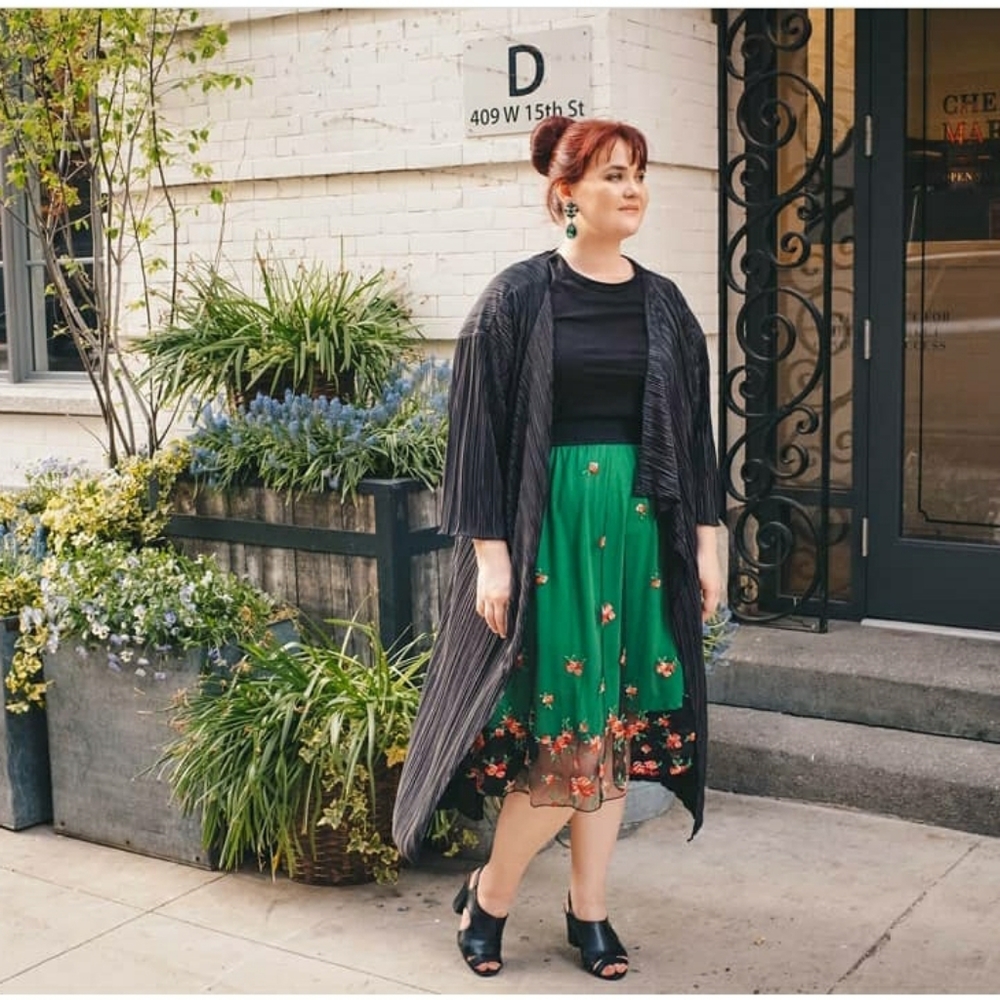 LuLaRoe Jill Embroidered Midi Skirt- M